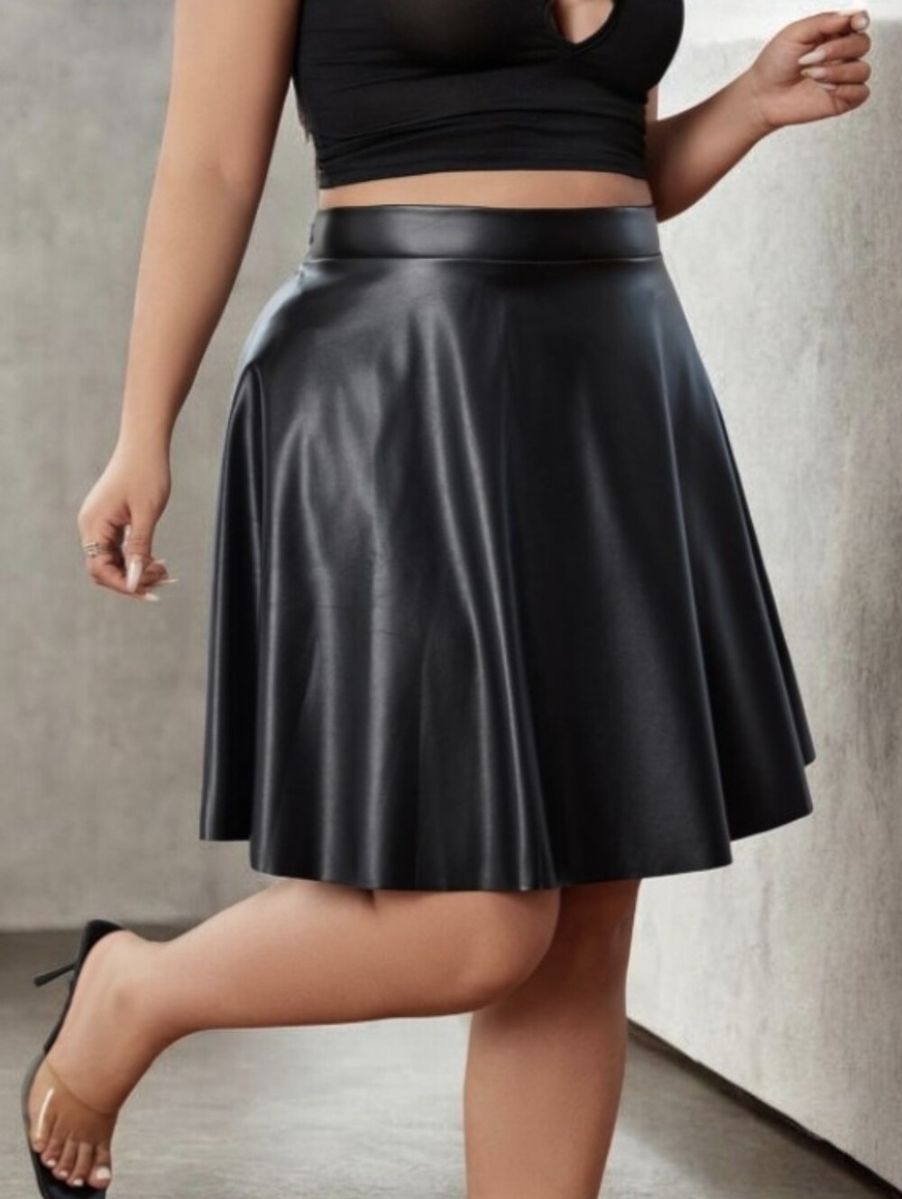 #K126 Plus Size Black Faux Leather A-Line Skirt